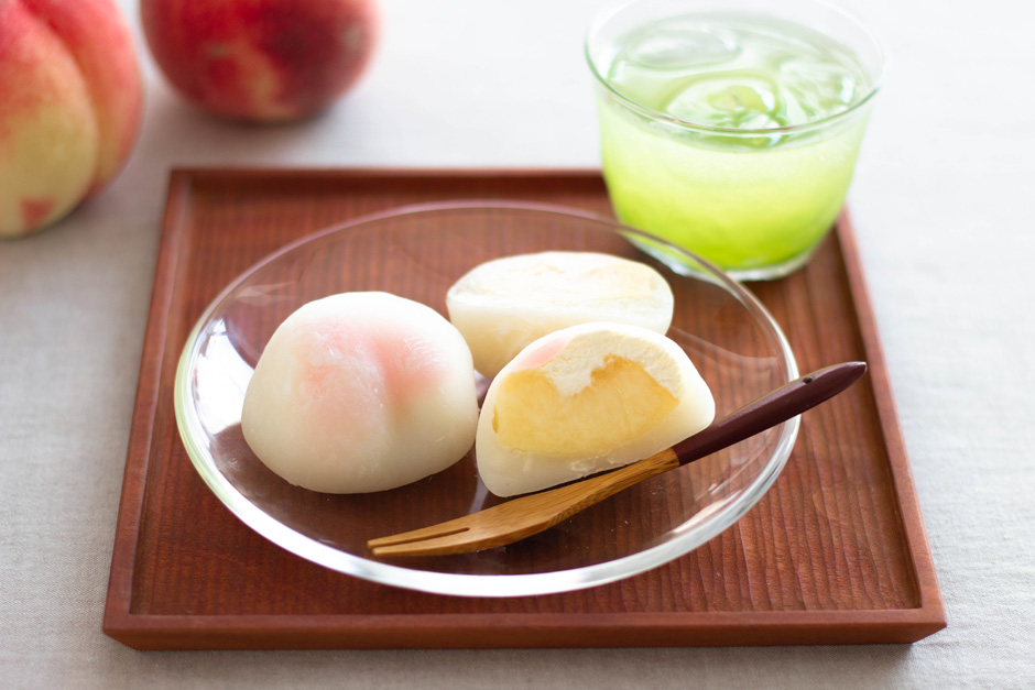 “旬”をあじわう季節のお菓子「桃」