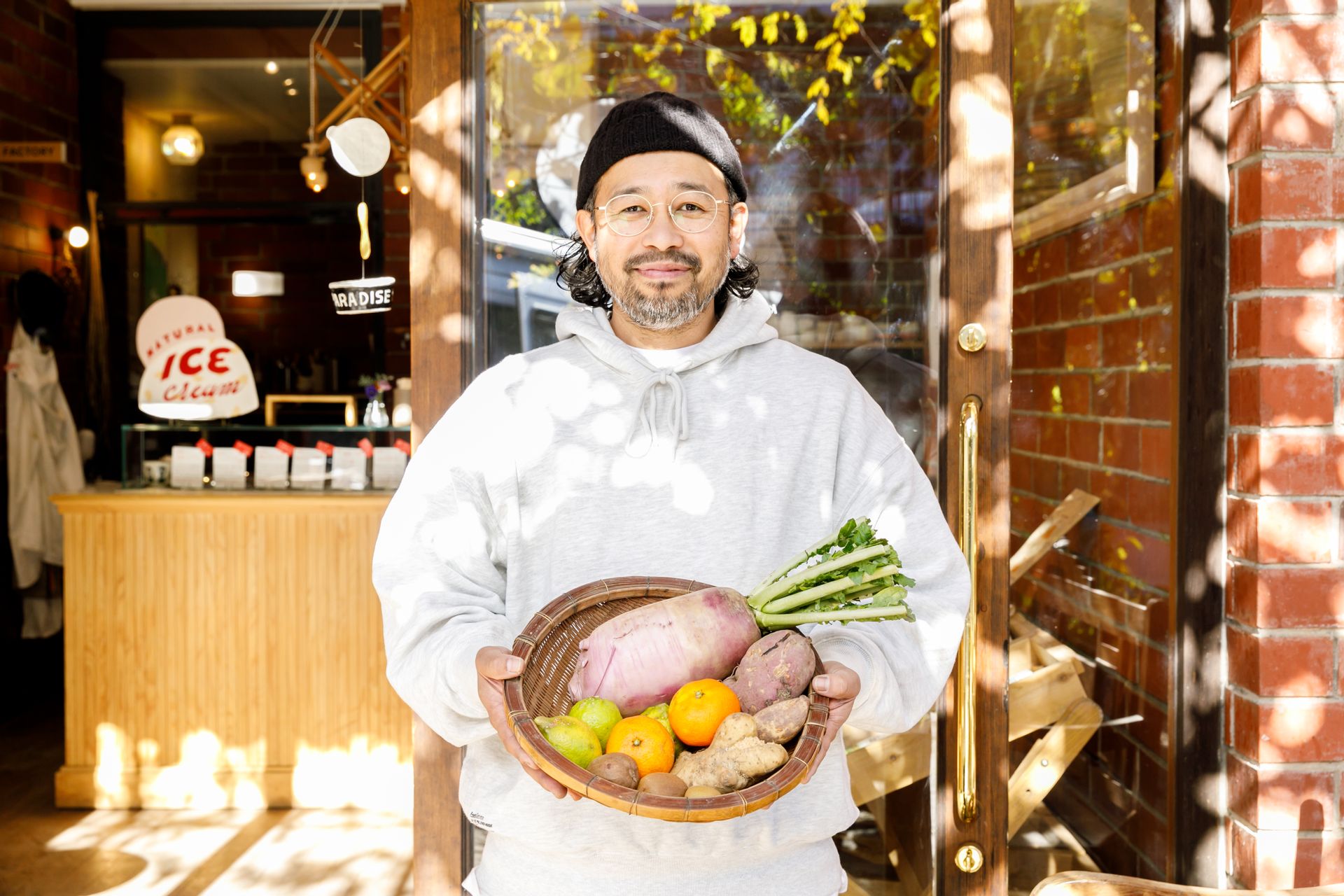 ロス食材を使った、おいしくてかわいいポップスター。「青果ミコト屋」のアイスクリーム : SHUN GATE : 日本の食文化を紹介