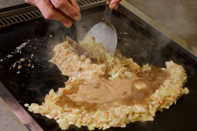 もんじゃ焼きの焼き方