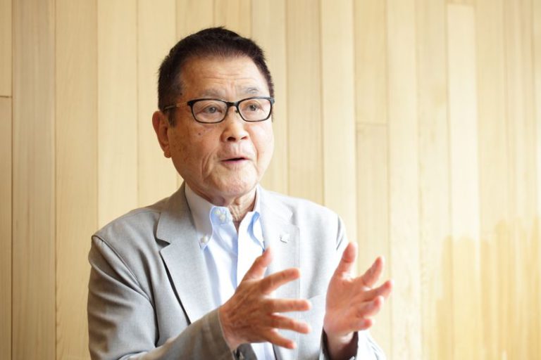 杼窪さん